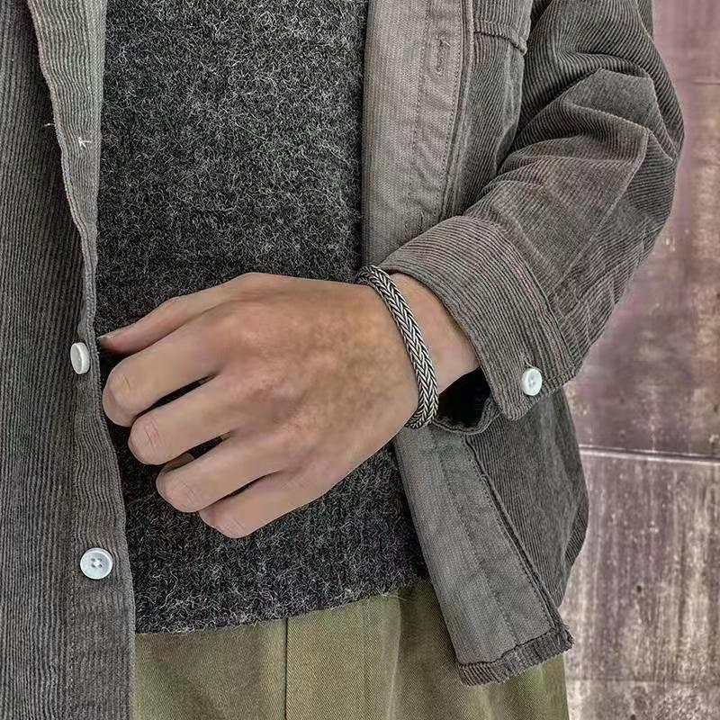 Geflochtenes Armband aus Thai-Silber – markant & handgefertigt