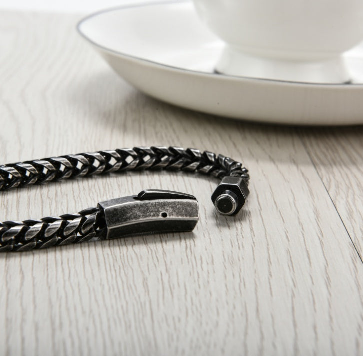 Square chain bracelet made of 316L stainless steel