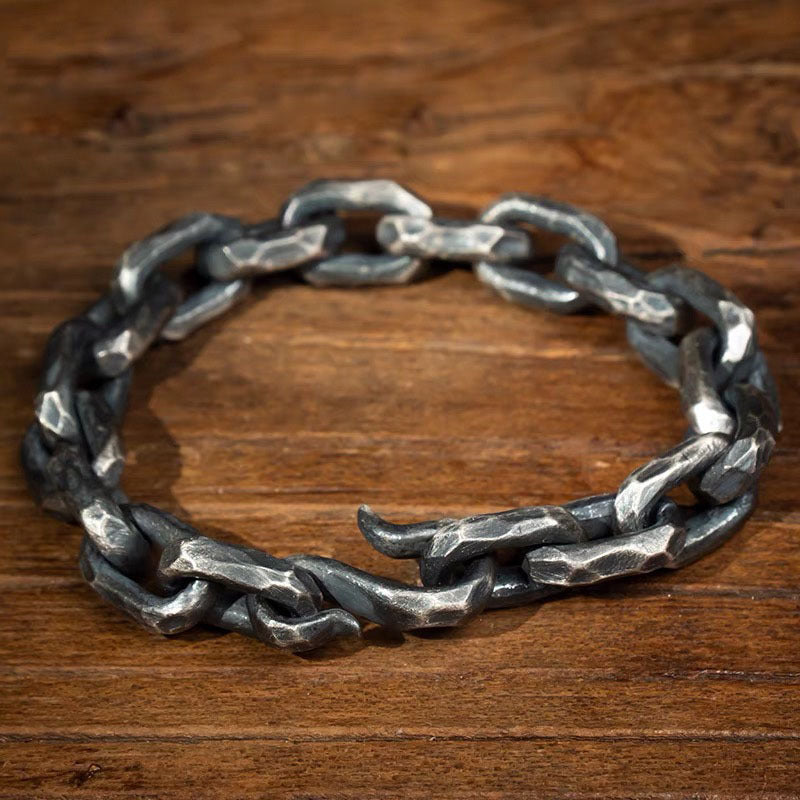 EMBERON „SKOLL“ – Geschmiedete Gliederkette aus Kupfer